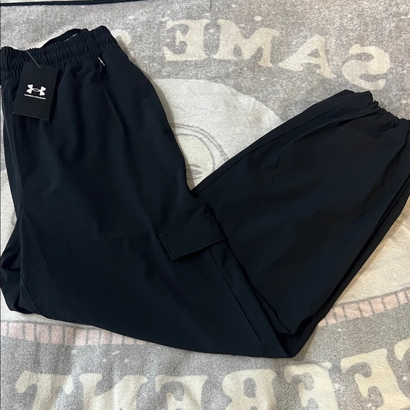 Under Armour Women's Rival Cargo Joggers - Picture 8 of 13